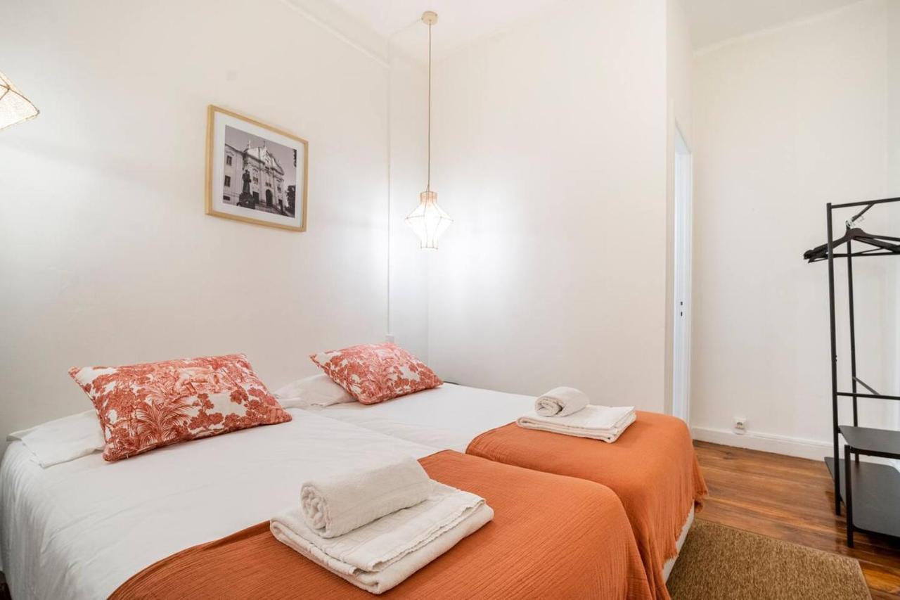 Combro By Patio 25 Apartment Lisbon Bagian luar foto