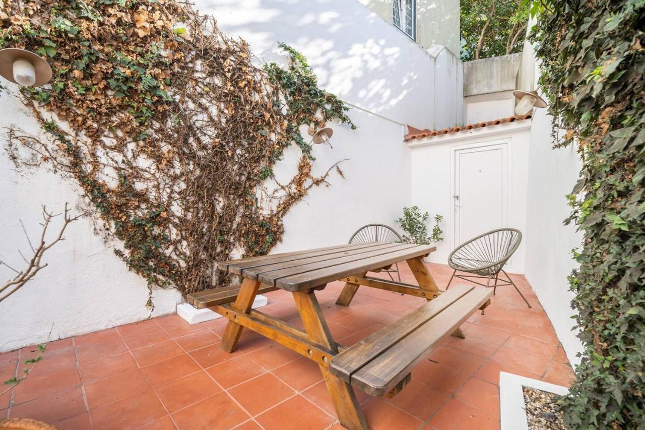 Combro By Patio 25 Apartment Lisbon Bagian luar foto