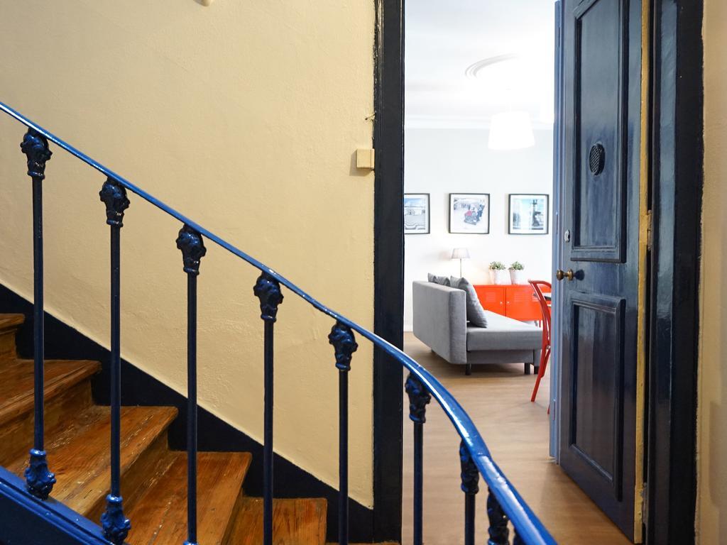 Combro By Patio 25 Apartment Lisbon Bagian luar foto